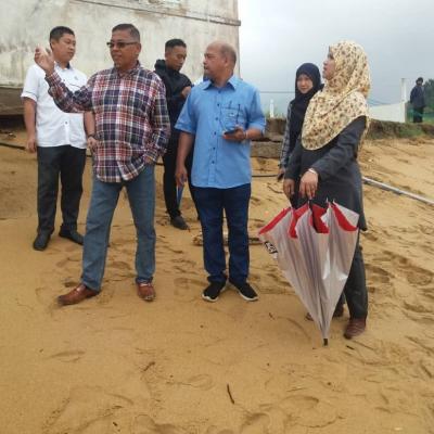 VISIT TO INSPECT THE EROSION SITUATION AT GELIGA BEACH, KEMAMAN